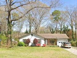 Pre-foreclosure in  Babbling Brook Dr Rex, GA 30273