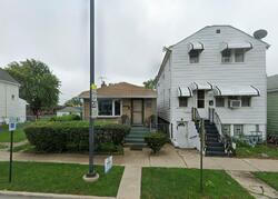 Pre-foreclosure in  W 64th St Summit Argo, IL 60501