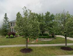 Pre-foreclosure in  Carrington Cir E West Bloomfield, MI 48322