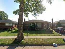 Pre-foreclosure in  Diesing Dr Madison Heights, MI 48071