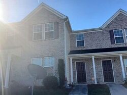 Pre-foreclosure in  Ellenwood Dr Rex, GA 30273