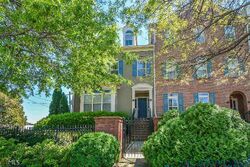 Pre-foreclosure in  Le Gran Bnd Atlanta, GA 30328
