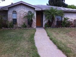 Pre-foreclosure in  Otranto Dr Corpus Christi, TX 78418