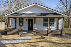 Pre-foreclosure in  Wilson St Griffin, GA 30223