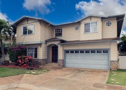 Pre-foreclosure in  Hooluolu Pl Ewa Beach, HI 96706