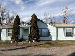 Pre-foreclosure in  W Hayden Ave Post Falls, ID 83854