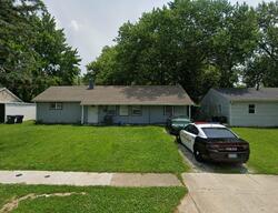  Crestview Dr, Greenwood IN