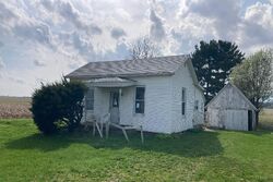 Pre-foreclosure in  N Manlove Park Rd Connersville, IN 47331