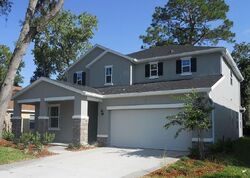 Pre-foreclosure in  Gage Oaks Dr Jacksonville, FL 32258