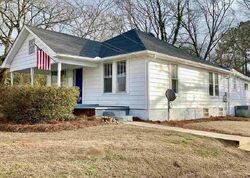 Pre-foreclosure in  Virginia Dr Bessemer, AL 35023