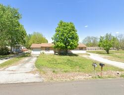 Pre-foreclosure in  W Country Rd Columbus, KS 66725