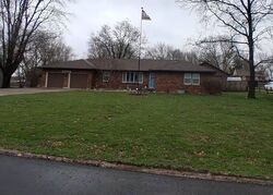 Pre-foreclosure in  W 84th Ter De Soto, KS 66018