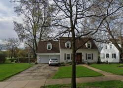 Pre-foreclosure in  Glenwood Ave Joliet, IL 60435