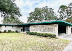  Mary Ave, Opelousas LA
