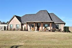 Pre-foreclosure in  Magnolia Church Rd Ragley, LA 70657