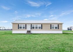 Pre-foreclosure in  Burrberry Ln Duson, LA 70529
