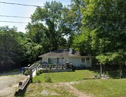 Pre-foreclosure in  Frederick St Edwardsville, IL 62025