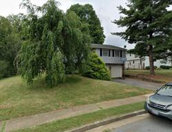  Challedon Dr, Walkersville MD