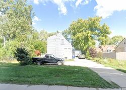 Pre-foreclosure in  E Touhy Ave Des Plaines, IL 60018