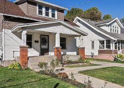 Pre-foreclosure in  Hazen St Se Grand Rapids, MI 49507