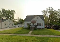 Pre-foreclosure in  30th St N Battle Creek, MI 49015