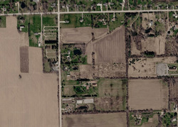 Pre-foreclosure in  Holmes Rd Allenton, MI 48002