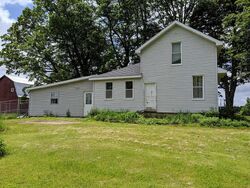 Pre-foreclosure in  Mccrumb Rd Portland, MI 48875