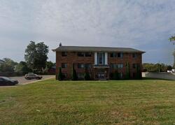 Pre-foreclosure in  Deanhurst St Clinton Township, MI 48035