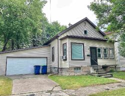 Pre-foreclosure in  N Mclellan St Bay City, MI 48708