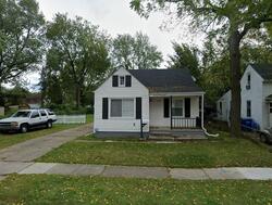 Pre-foreclosure in  Meadow Ave Warren, MI 48091