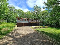 Pre-foreclosure in  16th Ave Se Saint Cloud, MN 56304