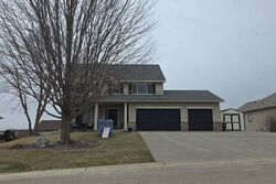 Pre-foreclosure in  Saxon Dr New Market, MN 55054