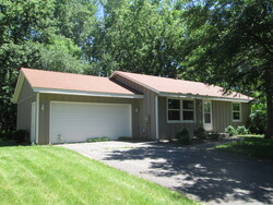 Pre-foreclosure in  RED FOX DR Osseo, MN 55369