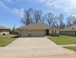 Pre-foreclosure in  S Kristopher Ave Republic, MO 65738