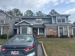 Pre-foreclosure in  Grelot Rd  Mobile, AL 36609