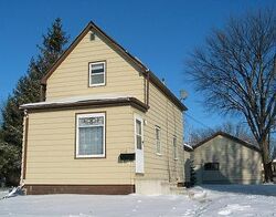  N 7th St, Grand Forks ND