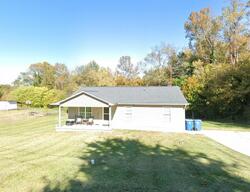 Pre-foreclosure in  Grove St Cooleemee, NC 27014