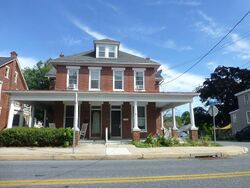 Pre-foreclosure in  E High St Elizabethtown, PA 17022