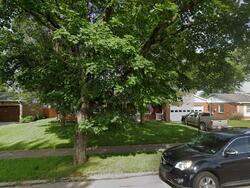 Pre-foreclosure in  Shaftsbury Rd Troy, OH 45373