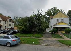 Pre-foreclosure in  W Dewey Ave Youngstown, OH 44511