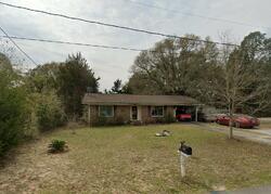 Pre-foreclosure in  Chessher Ct Crestview, FL 32539