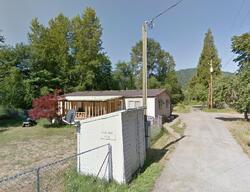 Pre-foreclosure in  3RD ST Glendale, OR 97442