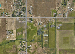 Pre-foreclosure in  Corey Rd Central Point, OR 97502