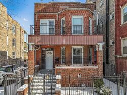 Pre-foreclosure in  S Eberhart Ave Chicago, IL 60637