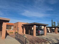 Pre-foreclosure in  N Camino Del Varonil Green Valley, AZ 85614