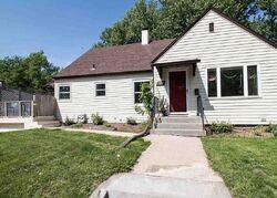 Pre-foreclosure in  S Grange Ave Sioux Falls, SD 57105