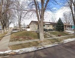 Pre-foreclosure in  E 7th St Sioux Falls, SD 57103