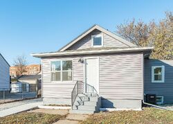 Pre-foreclosure in  S Willow Ave Sioux Falls, SD 57104