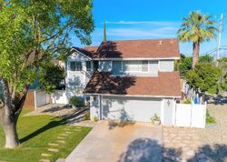 Pre-foreclosure in  Grouse Crossing Way Modesto, CA 95355
