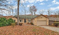 Pre-foreclosure in  Shore Ln Crossville, TN 38558